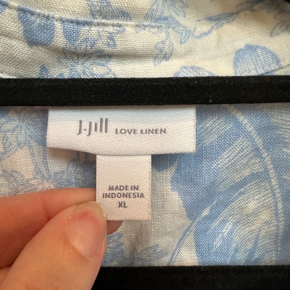 J. Jill Everyday Linen Button-Front Shirt 100% Linen Blue Floral Blouse Size XL - Picture 13 of 16